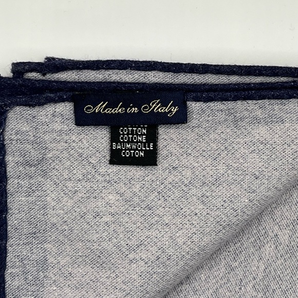New Without Tags Van Gils Pocket Square  Blue - White. (10X10) Cotton. - Picture 5 of 7